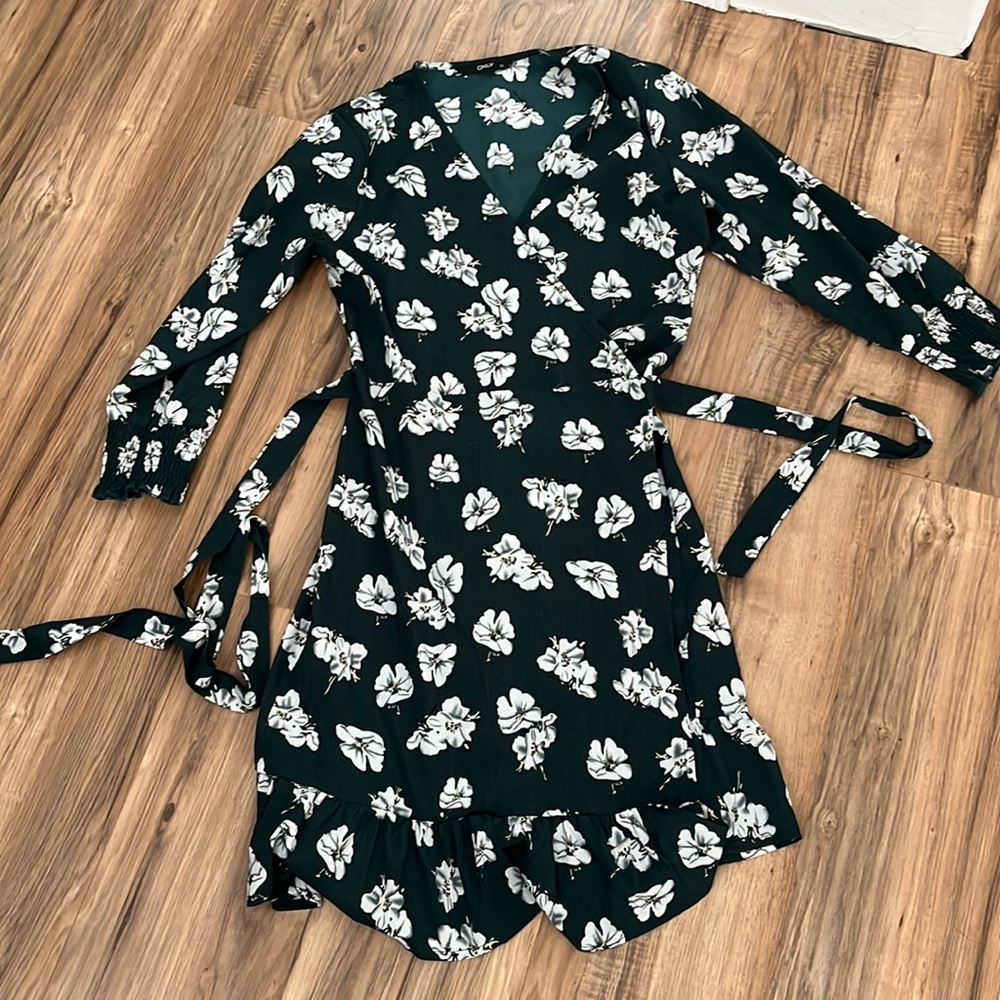 Floral wrap dress